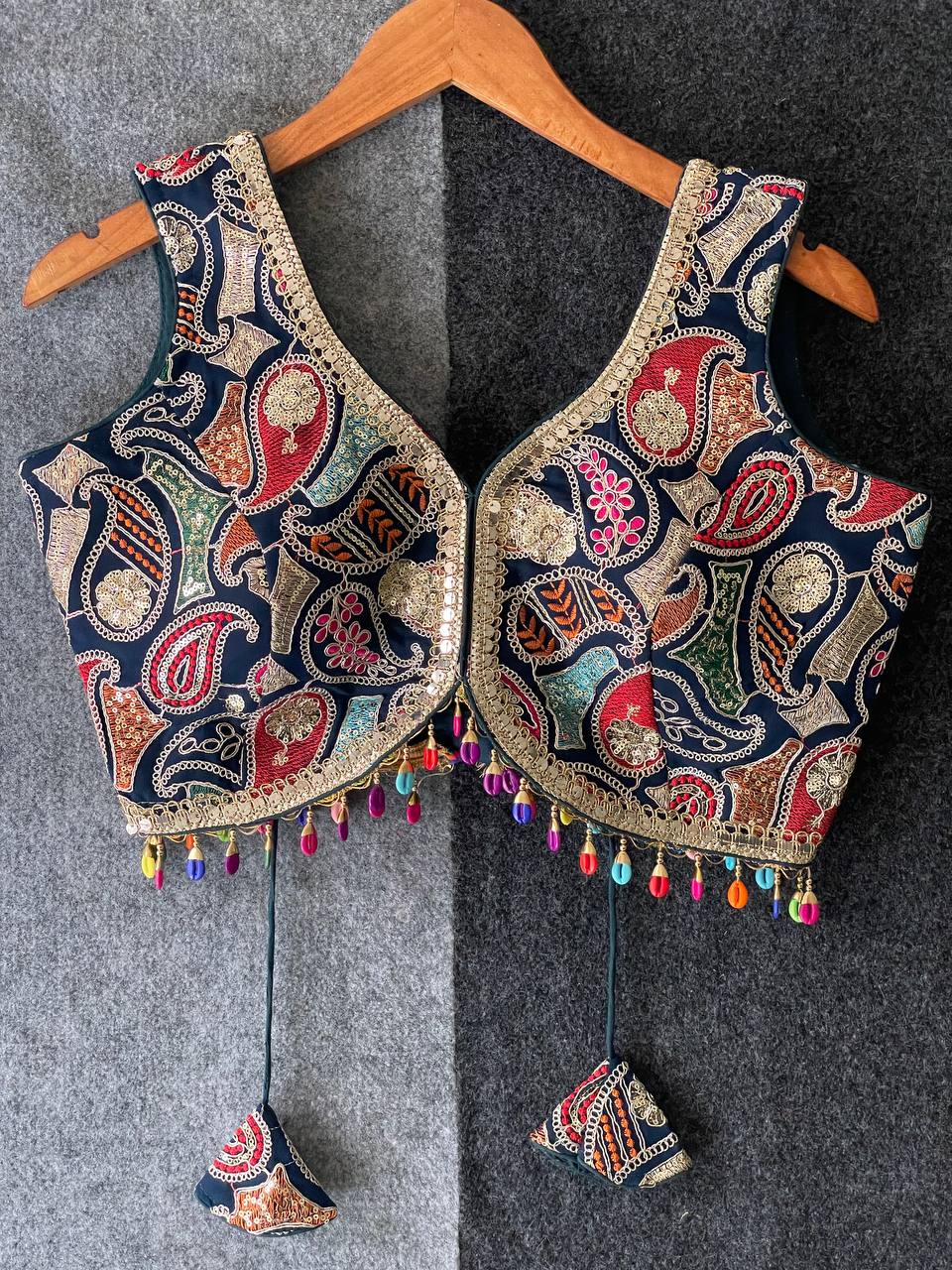 Navratri Special Partywear Kodi Lace Thread Work Blouse