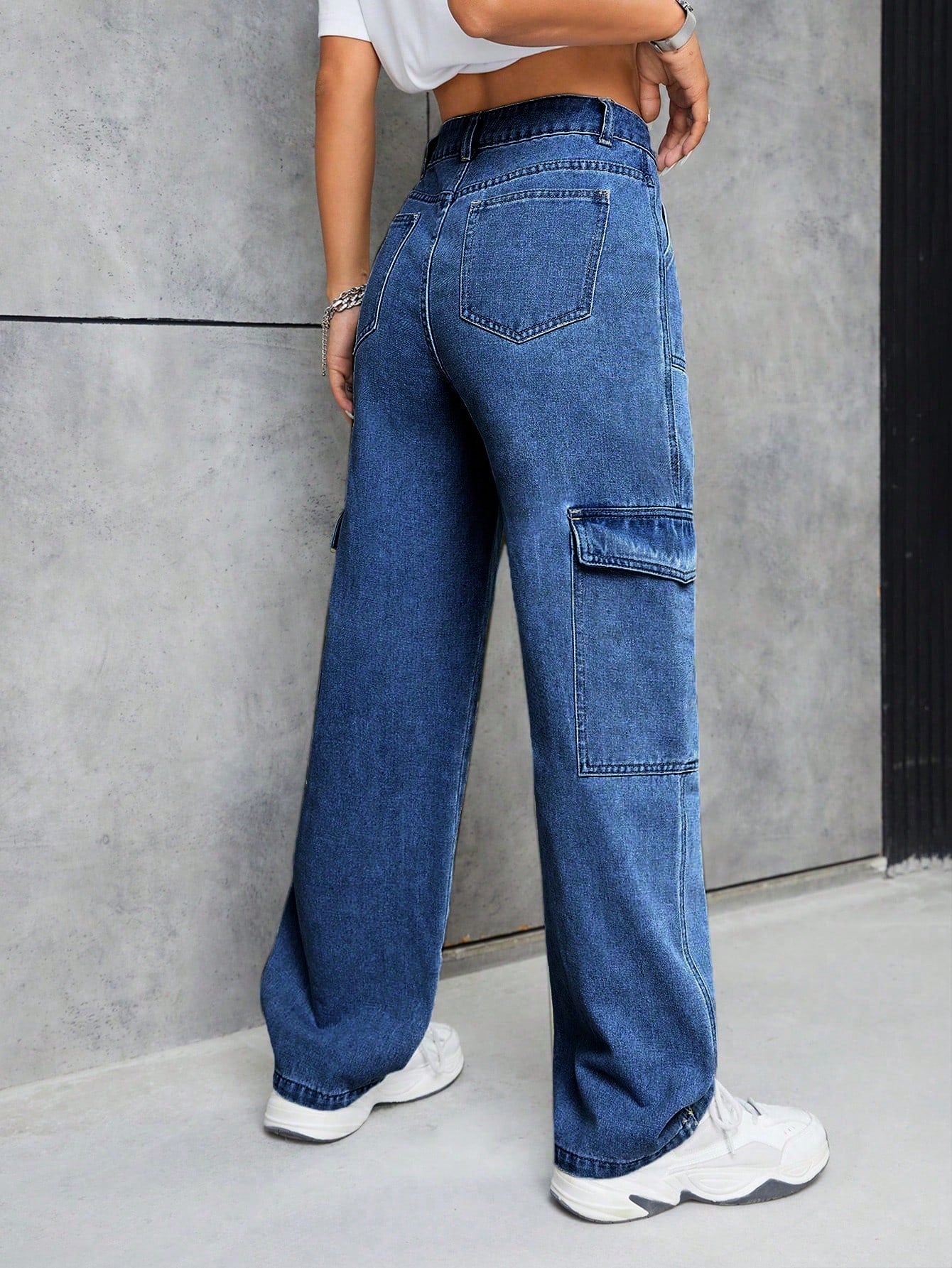 Dark Blue 6-Pocket Cargo Denim Jeans for Women