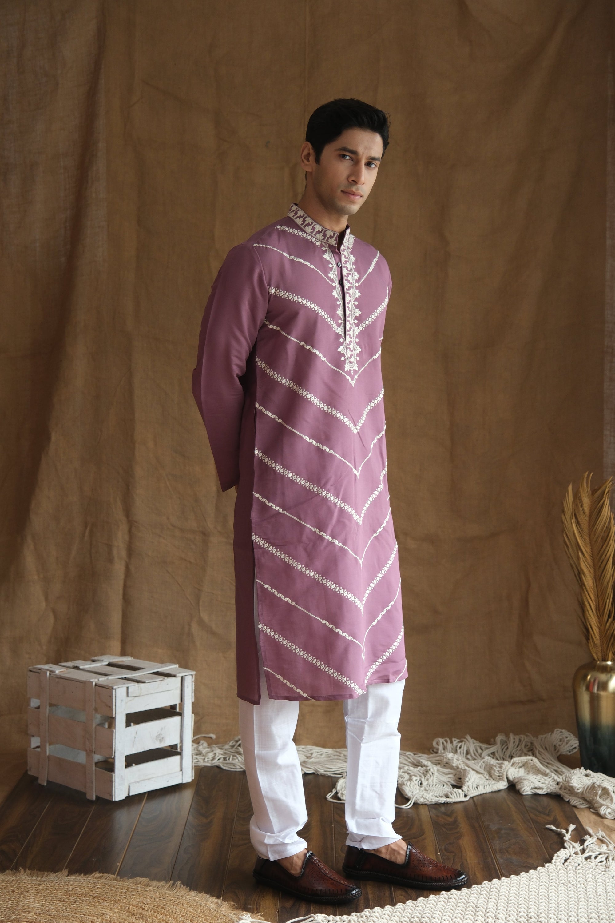 Men's Lavender Leheriya Embroidered Sequined Cotton Silk Kurta